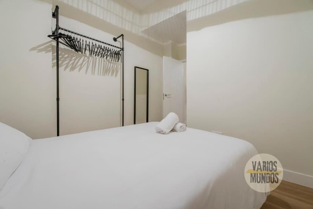 Cozy Y Centrico Apt Para 6Pax En Plaza Del Carmen E2 Madrid Exterior foto