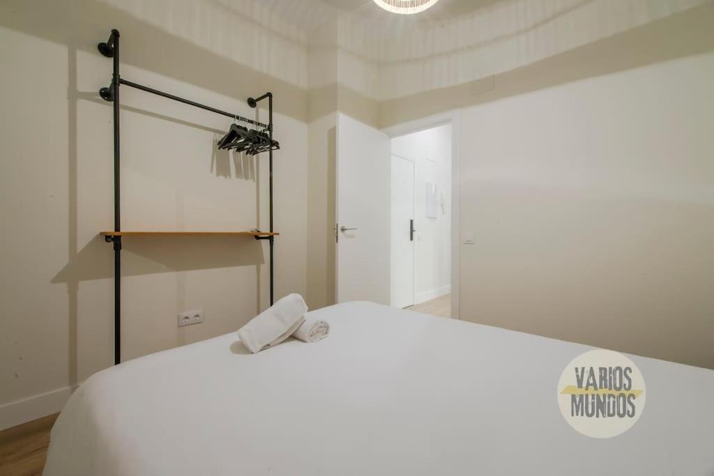 Cozy Y Centrico Apt Para 6Pax En Plaza Del Carmen E2 Madrid Exterior foto