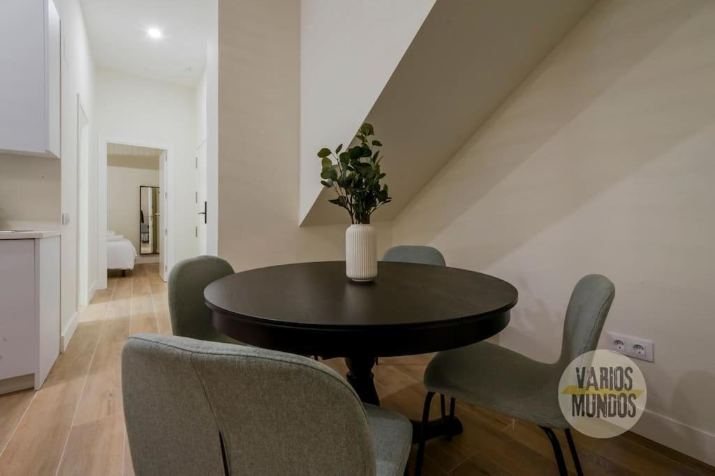 Cozy Y Centrico Apt Para 6Pax En Plaza Del Carmen E2 Madrid Exterior foto